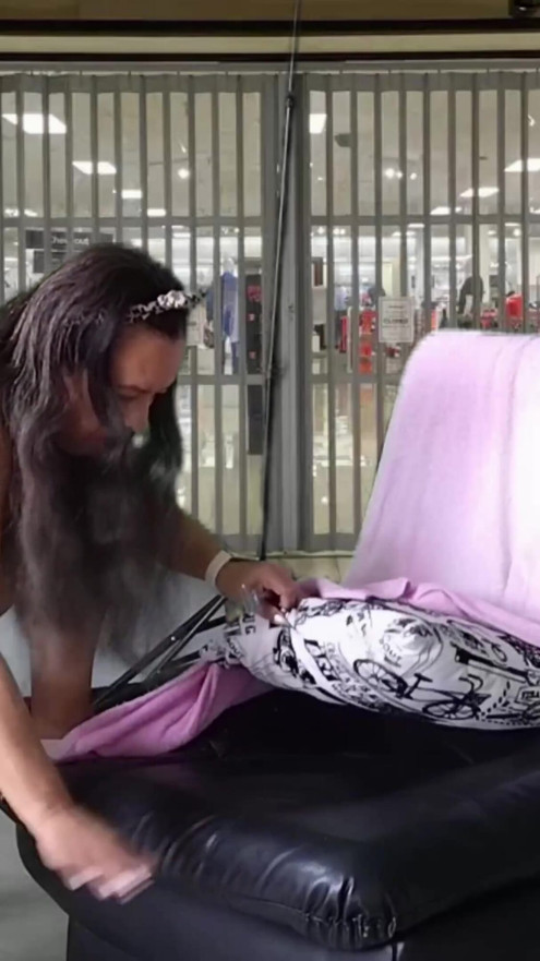 HOT PUBIC HAIRCUT IN THE MALL WITH ADAMANDEVE AND LUPO | Clip 3