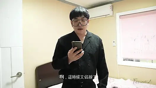 Başkanla tanışmadan önce hızlıca delik alan sponsorlu bir kız