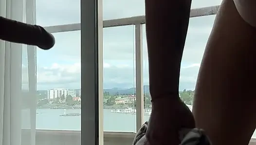 Sabah saksosu ve balkonda mastürbasyon