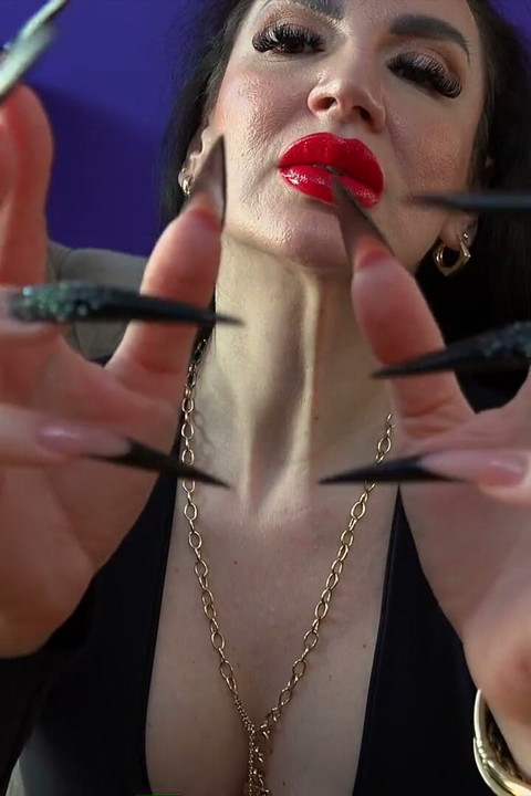 펨돔 펨돔 퀸 스트랩본 POV