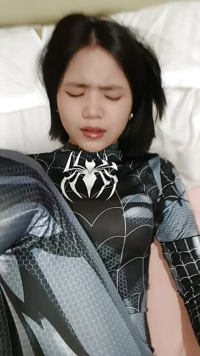 TESÃO DE ARANHA NEGRA QUER MINHA WEB - PARÓDIA PORNÔ
