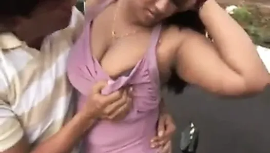 desibindian hottest boobs press outdoor