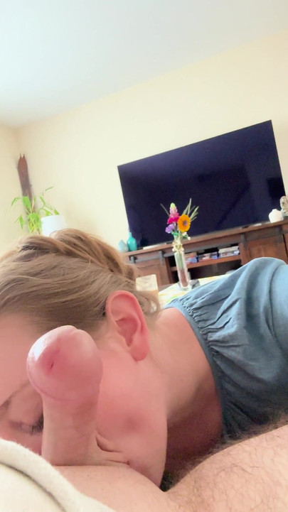 Slow and Sexy Blowjob From Wife