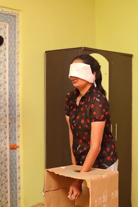 Indian Bhabhi Sex! Romantic Hardcore Sex