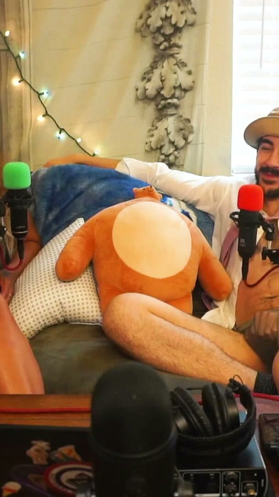 Geraldo's Edge Game פרק 39 - משחק ידיים בשרב (עם מאיה Honeycrispapples רודולף) (חלק 1) 08-04-2022 | קליפ 1
