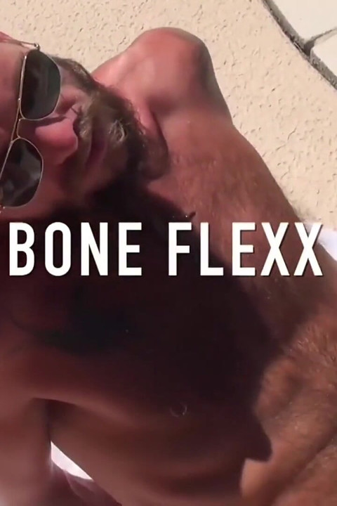 Bearfilms - Enorme urso Aiden Storm prenha pequeno Bone Flexx