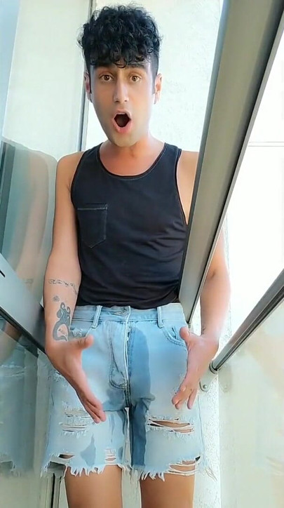 Pee Desperation and Wetting Short Jeans After I Am Locked Out on a Balcony