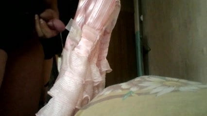 dress my sister