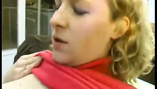 Opa fickt eine junge schlampe im Austausch gegen ein neues auto