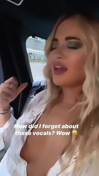 Rita Ora big boobs