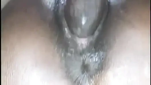 Pelacur kulit hitam dengan toket raksasa dicambuk dan dientot habis-habisan sama kontol besar pria kulit hitam