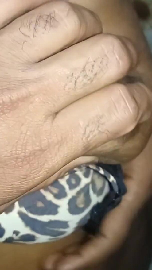 My wife Saranya bath show | Clip 1