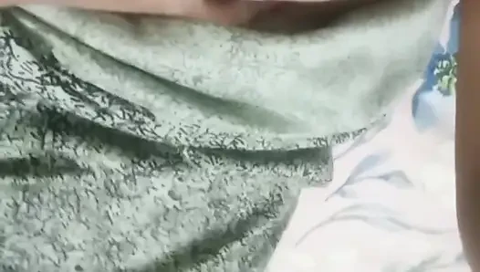Zarif gece elbiseli Hintli güzellik - yavaş azdırma ve yoğun solo oyun - yüz yok - 4k ultra hd