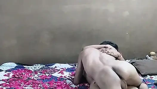 Desi Dost Ki Girlfriend Private TimeFriend's Girlfriend Came Over  Secret Desi Late Night Meeting