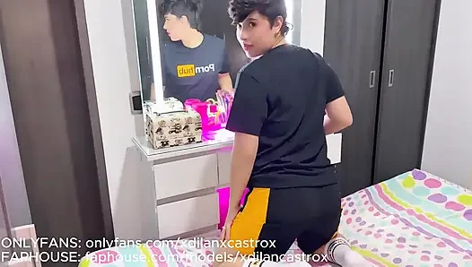 Cute Tiktoker Gets Fucked Bareback by Straight Guy Who Cums Inside His Virgin Ass Creampie