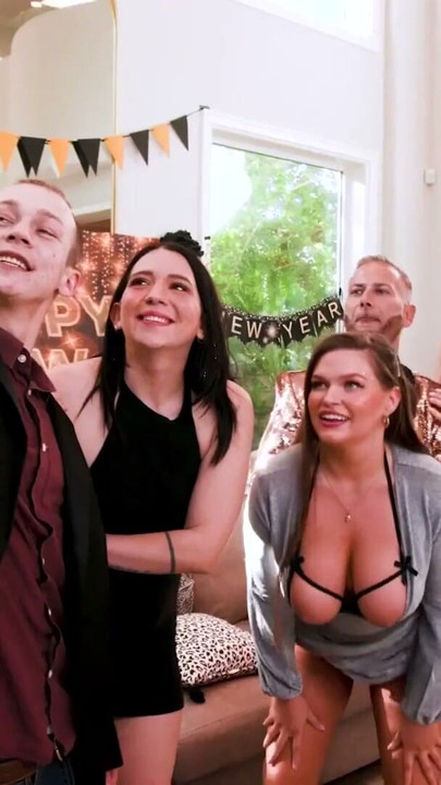 Ücretsiz kullanım eski evli kadın her zaman daha iyidir - serbest kullanım orta yaşlı seksi kadın | Klip 2