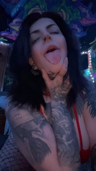Big tits bby