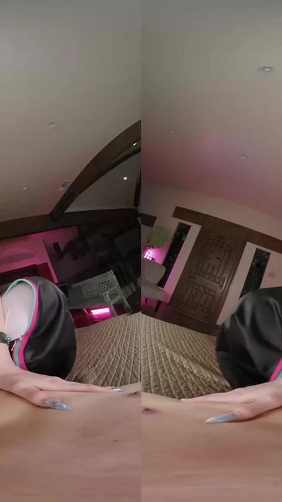 "Vrcosplayx jewelz blu as street fighter'ın juri'si sınırsız cinselliğini dindirmek için ne gerekiyorsa yapıyor" filminden heyecan verici an