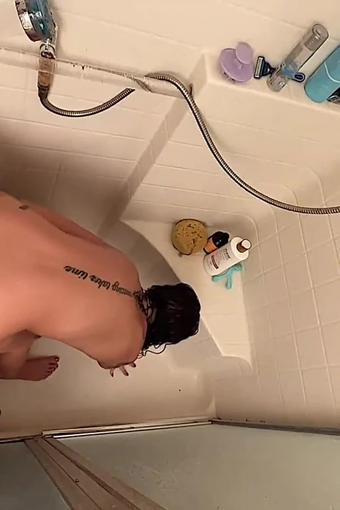 She Cums After She Finally Fits His Dick Into Her Tight Ass
