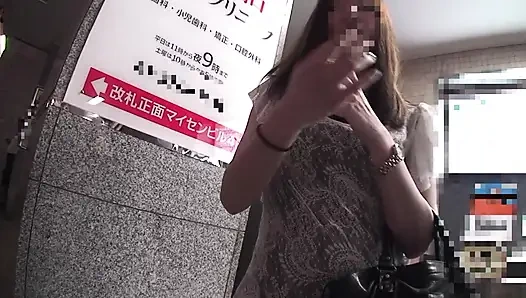 A072B12 The celebrity wife I met at Jiyugaoka is full of masochistic spirit! Rejoice in the forceful attack