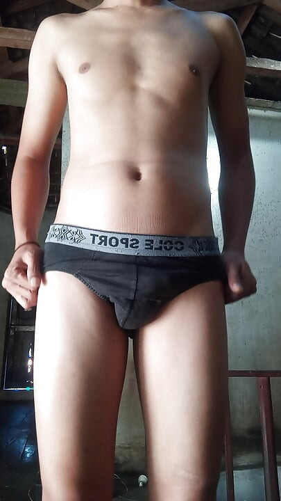 sexy boy wank at the morning
