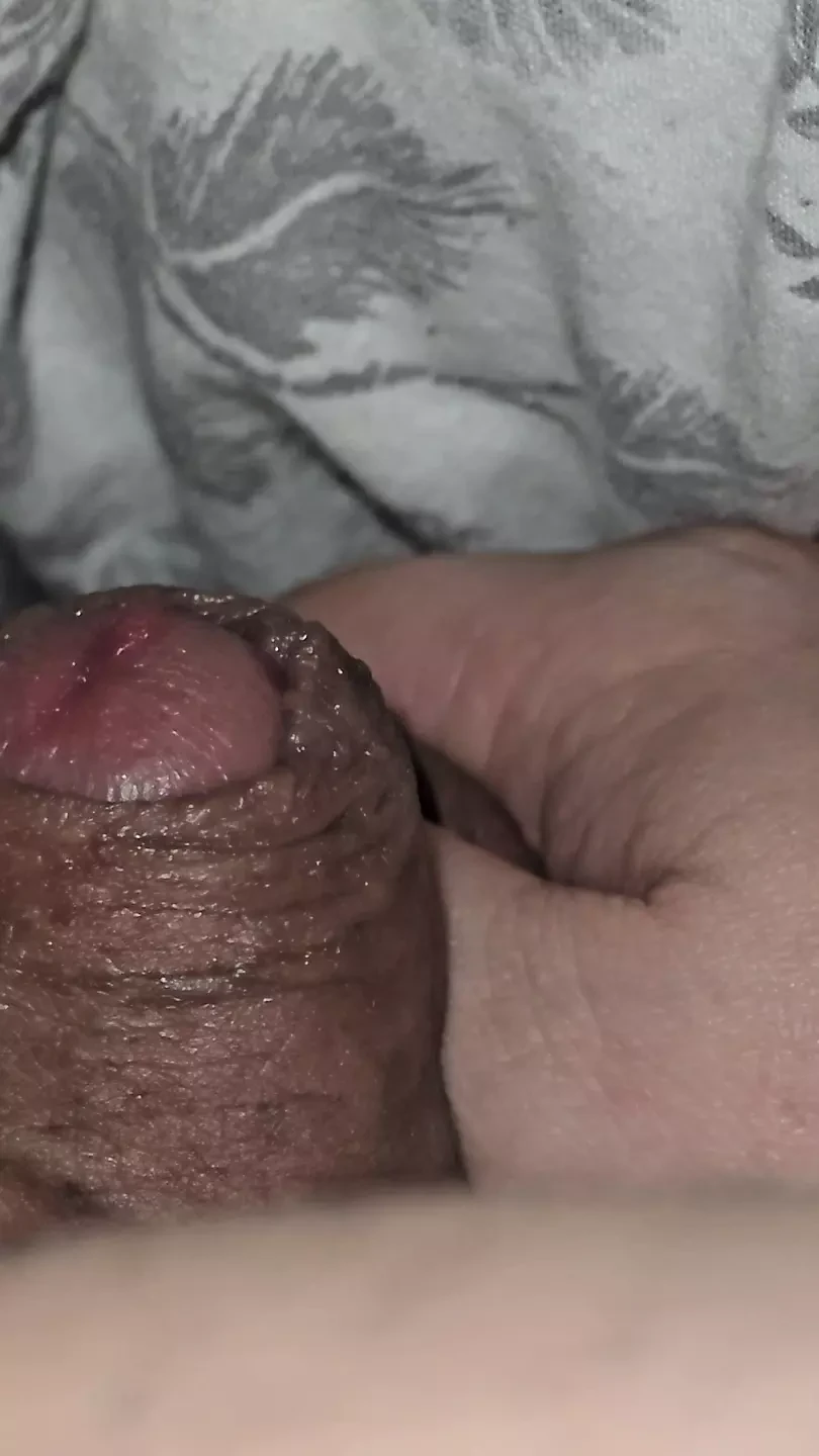 Step mom hand help step son dick with low erection