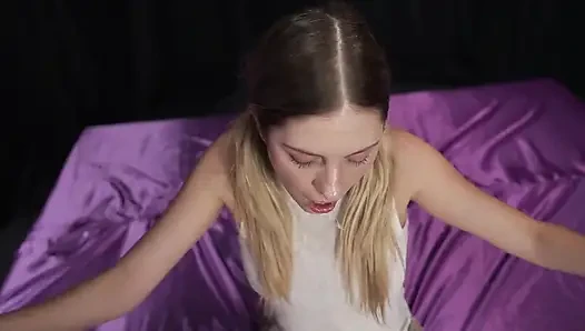 Wilde Blondine Im Harten Gangbang Mit Analfick