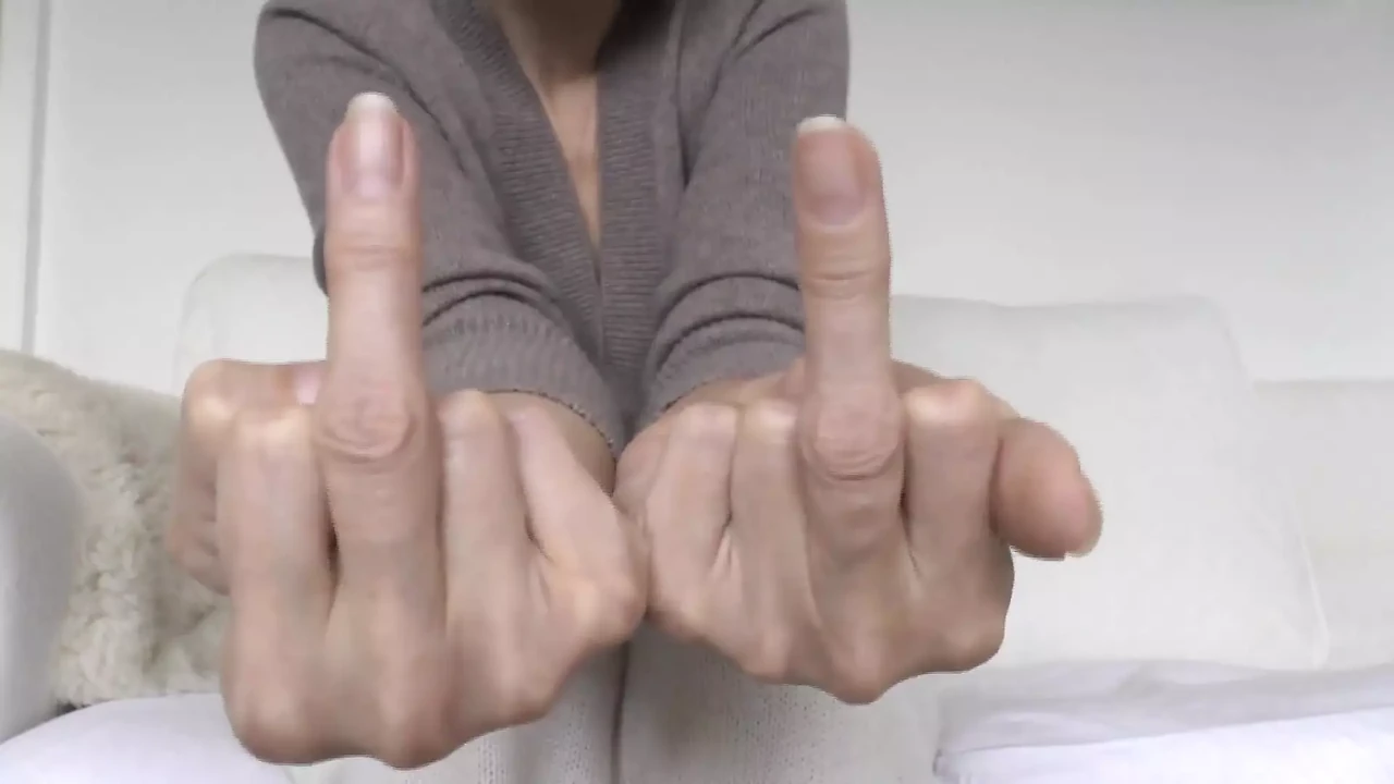 Lady Victoria Valente - Cashmere Outfit, Beautiful Hands, Short Fingernails, Close-ups, JOI, Nipple Play and CBT