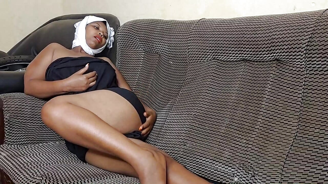 legendary likasi masturbate her pussy during her