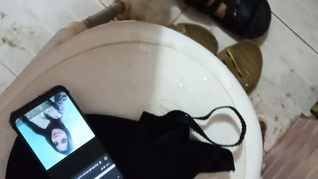 Mere Pyare Uncle G ka hot Cum Tribute on Raveeha Ejaz Randi.