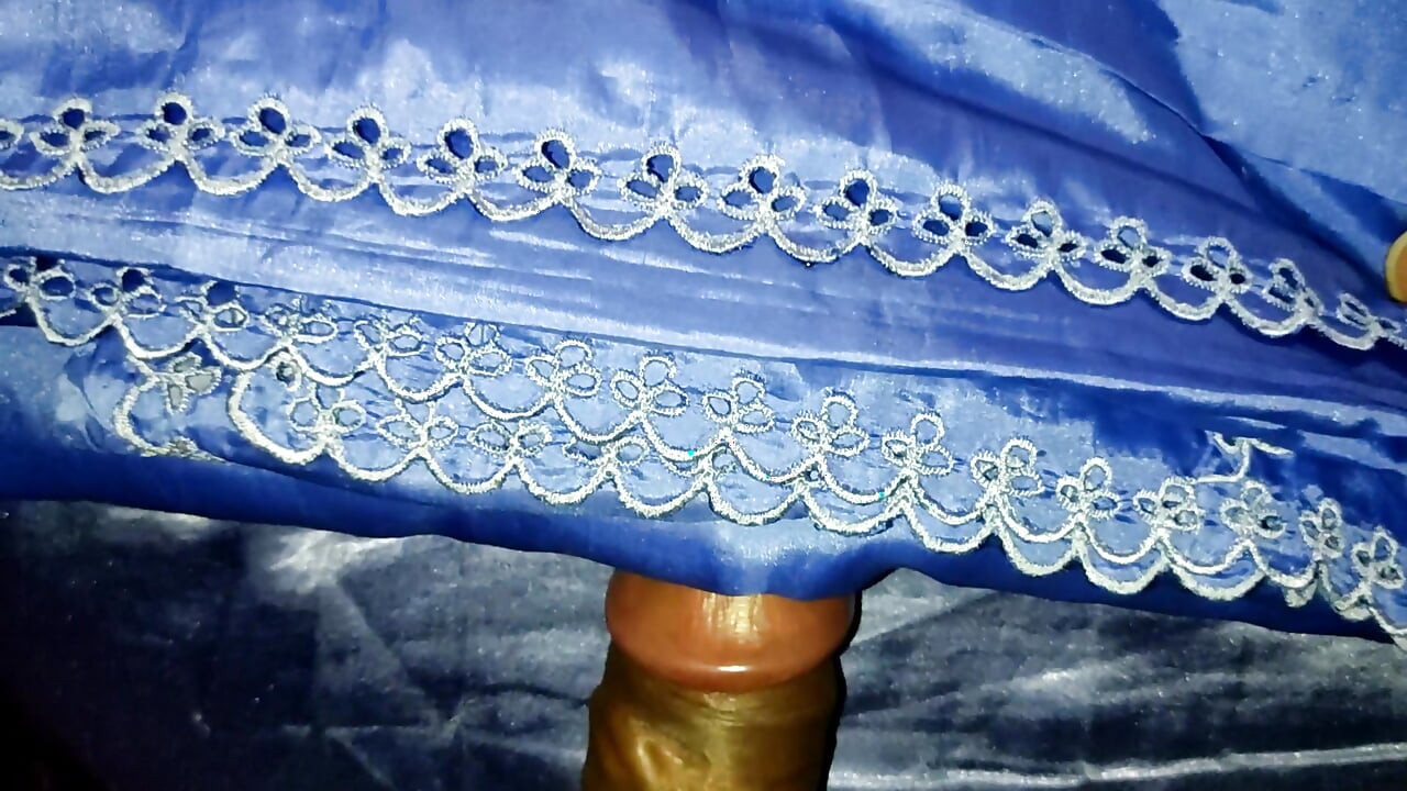 หนังโป๊ชักว่าวผ้าซาติน - เย็ดและถูบน Salwar (152)