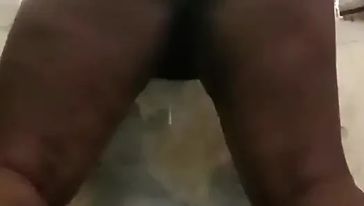 Rebolando meu rabo grande de zenci iri güzel kadın