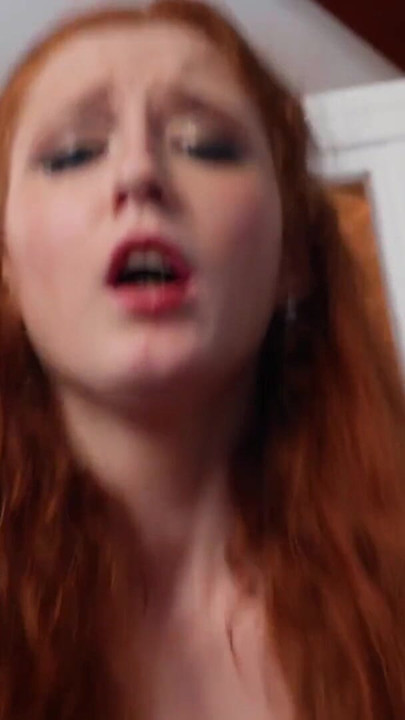 HUNT4K. The ginger took the money and gave me her tight pussy in the sauna | Clip 2