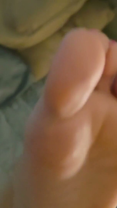 More training for the Submissive Bobcat | Clip 2