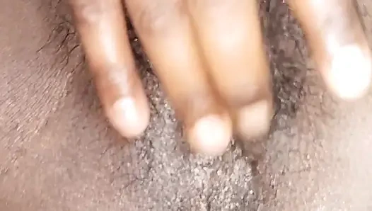 Hintli üvey anne sert sikişiyor