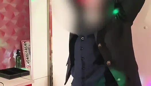 Испытайте имитацию игровой сессии SM с 18-летним!