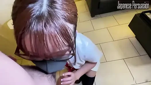 Suster terkenal asal gyaru nyepong kontol sampai tenggorokan berujung crot berkali-kali!