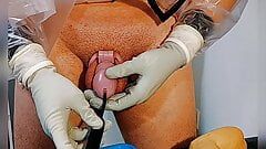 Медицинские латексные перчатки, мастурбация, звучание целомудрия