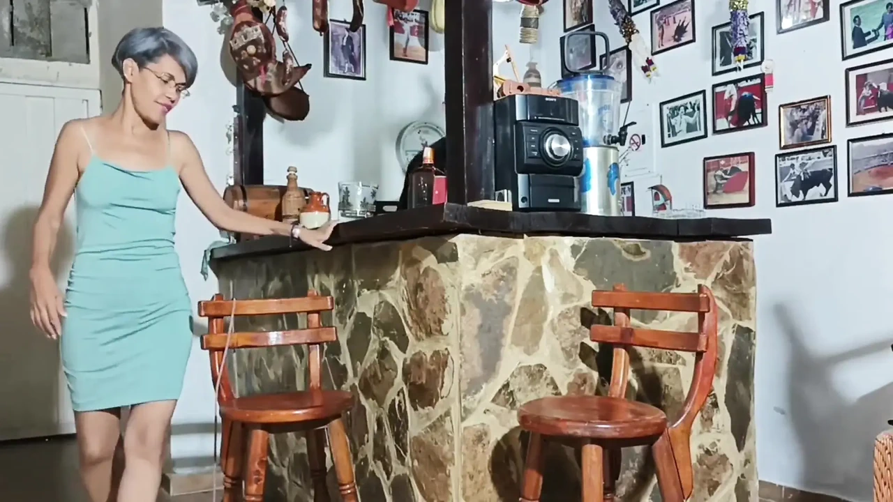 Anal Solo: Big Ass Milk Explosion