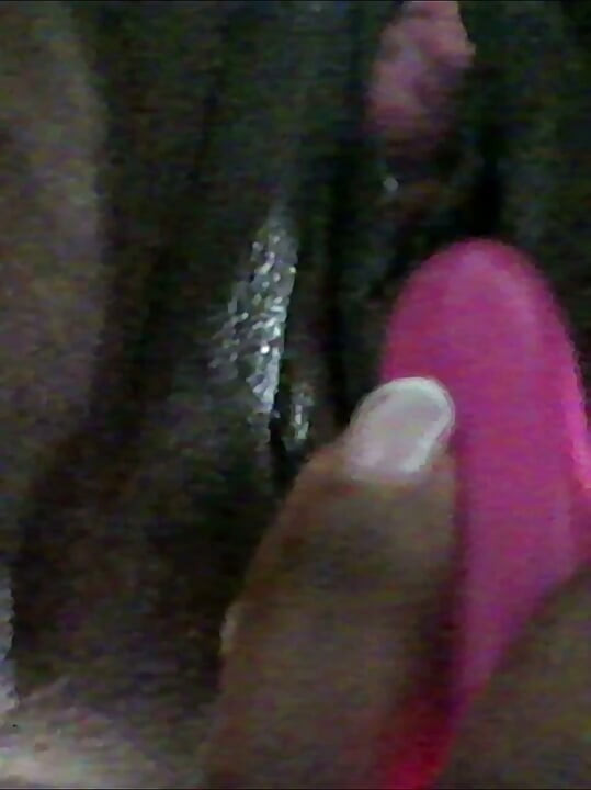 Masturbasi Pussy Basah dan Creamy