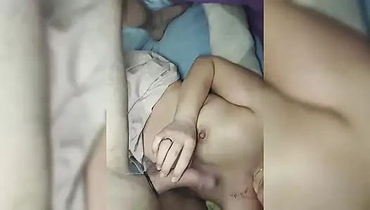 Seks yang lembut dan sensual di setiap sudut dan cranny!