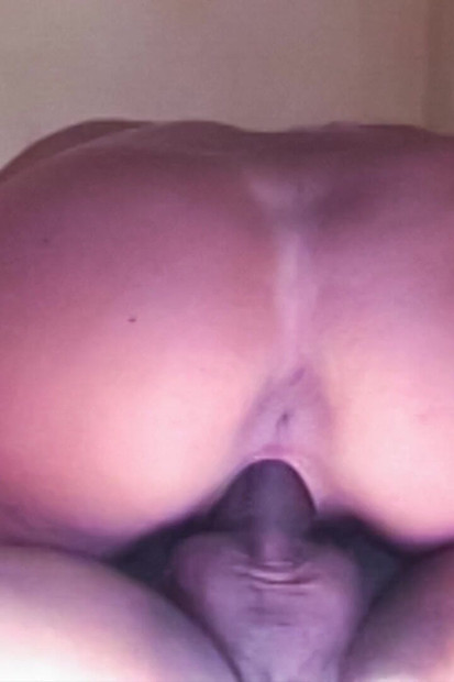 Cuckold hubby films his wife getting fucked