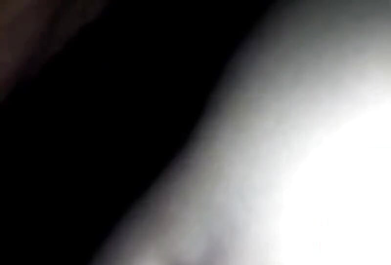 Perfeita indiana menina peituda chupando e fodendo por meio-irmão