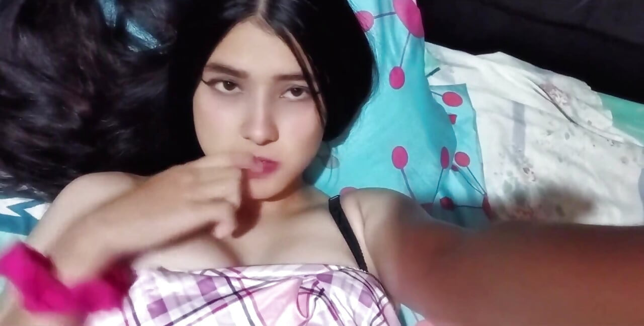 Delicious Fuck with Stepdad in the Bathroom, He Takes off the Condom to Get Me Pregnant (real Homemade)