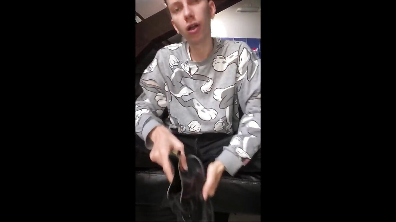 French Femboy Comes Back From College and Can't Wait to Jerk off and Cum