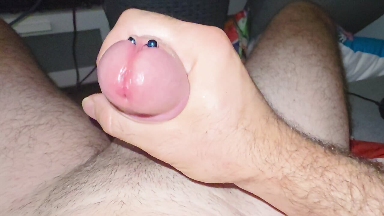 Sperma auf die Hand.