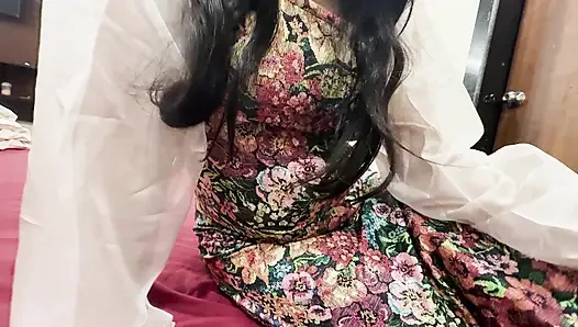 Bhabhi Ne Sone Ke Baad Blowjob Dena Chalu Ker Diya Hardcore Sex with Bhabhi