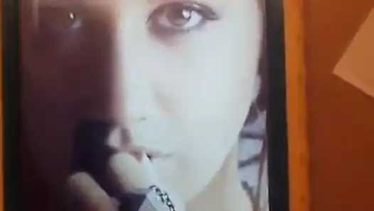 Ashley tisdale beni kurtarıyor