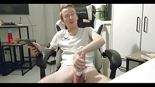 32 Min Estim Goon Sesh Holy Fuck...