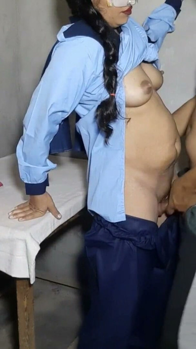 Indian Virgin school girl first time sex with her boyfriend, student viral videos | Clip 1